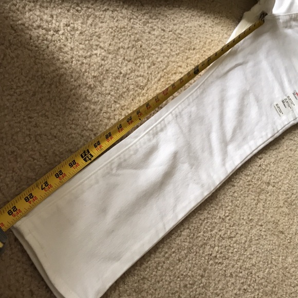 🔴Levi’s🔴 W30L30 711 Skinny mid rise slim through Hip and Thigh - Picture 14 of 17